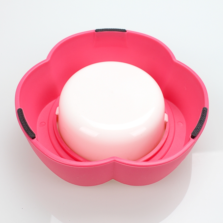 a dog bowl.JPG